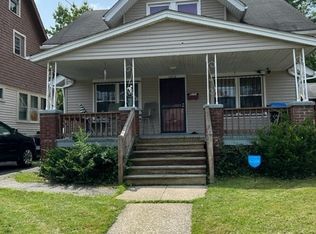 12818 Beachwood Ave, Cleveland, OH