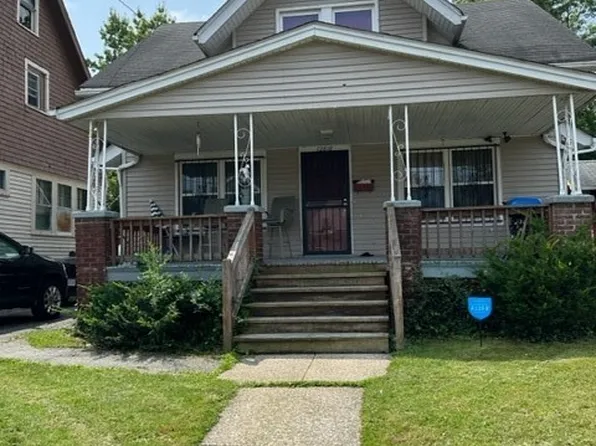 12818 Beachwood Ave, Cleveland, OH 44105