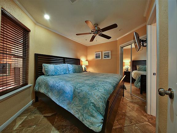 5th image of 9520 Seawall Blvd APT 310