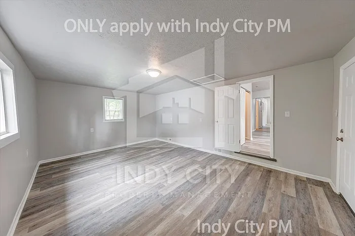 1144 McDougal St — Photo 4