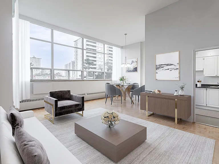 4383 Bathurst St — Photo 9