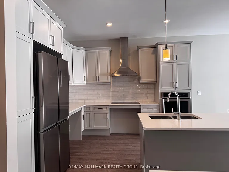 1547 Flanders Rd — Photo 11