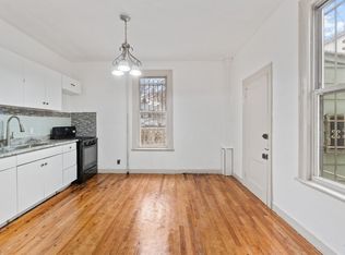 34 Rose Ave, Jersey City, NJ 07305