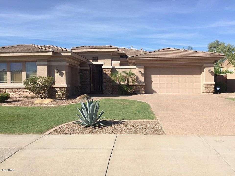 1st image of 4468 E Cabrillo Dr