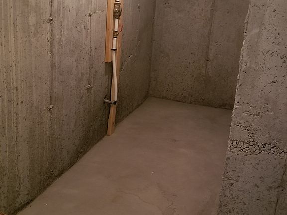 2nd image of 838 S 2150 W