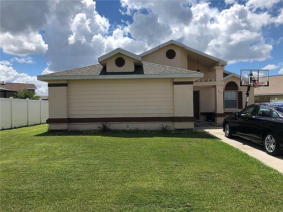 2nd image of 209 Pelican Ct