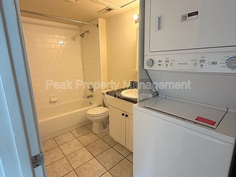 Poythress Apartments — Photo 97