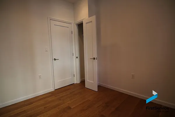 Rented by FirstService Realty (legacy) | media 14