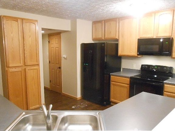 5th image of 7799 Birch Creek Dr