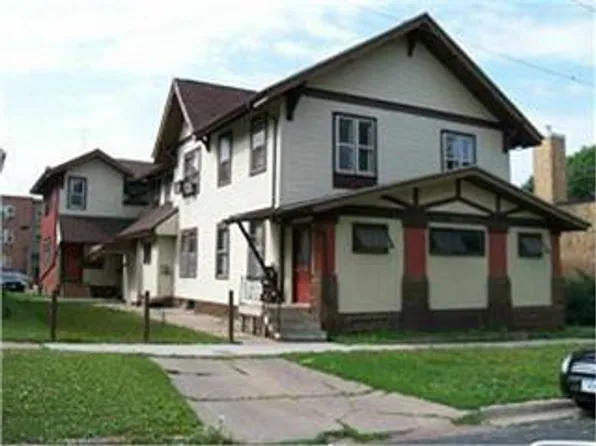 913 3rd Ave North, 913 3rd Ave N #1, Fort Dodge, IA 50501