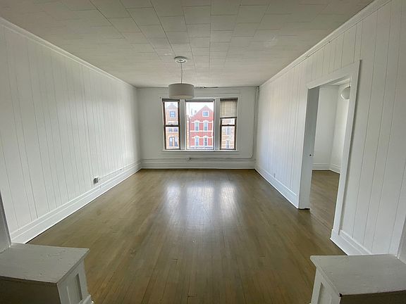 5th image of 1808 S Ashland Ave Floor 3