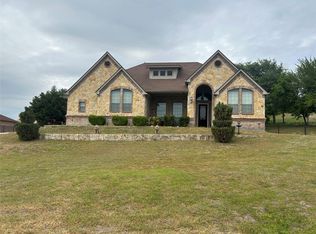 6900 Orilla Ln, Fort Worth, TX 76108