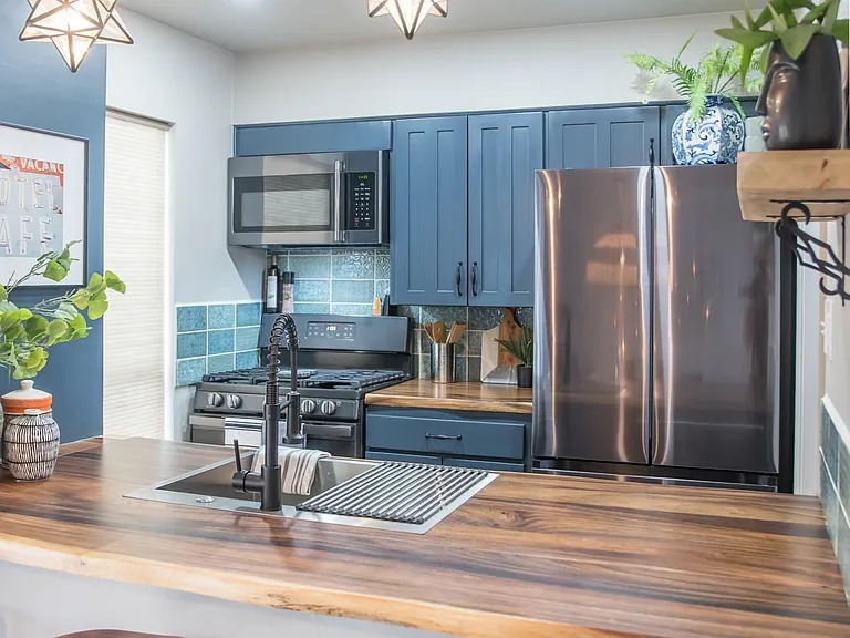 102 Harrison Ave #8 — Photo 5