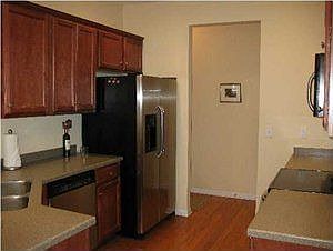 2nd image of 2785 Summertrees Blvd