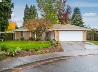 1531 NE Laurelwood Cir, Canby, OR 97013