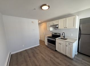 29 Central Ave #5, Salisbury, MA 01952