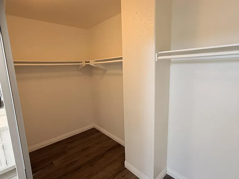 11347 Paul Barwick Ct — Photo 18