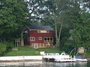 12 Circle Dr, Danbury, CT 06811