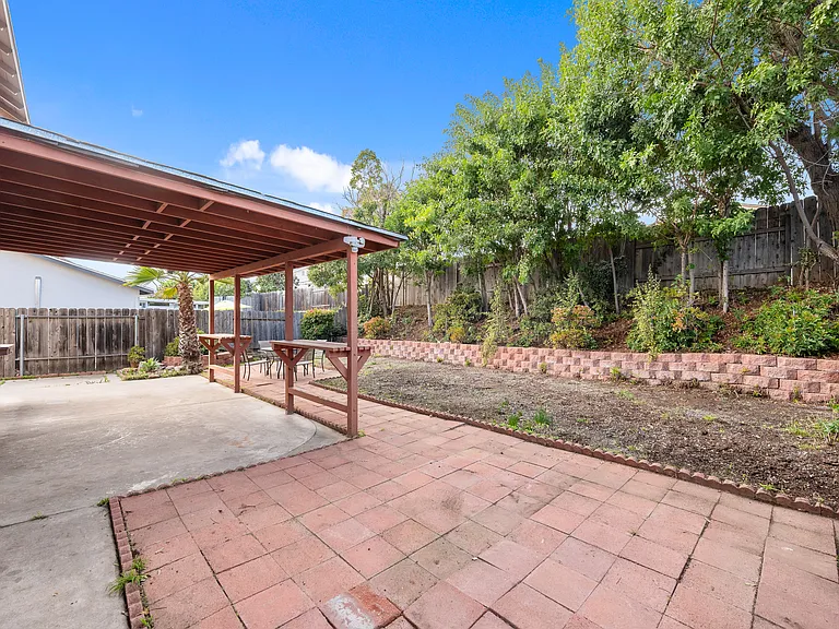 8936 Libra Dr — Photo 20