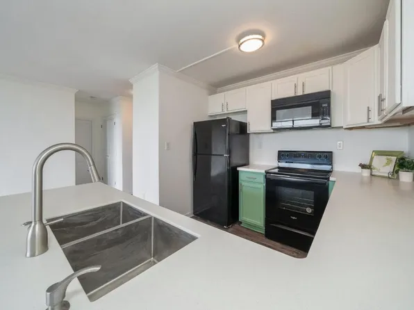 4901 Diana Dr, Wilmington, DE 19808