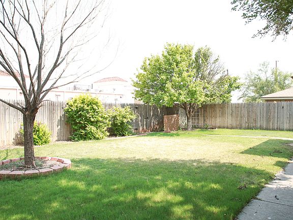 2nd image of 9705 Abbeville Ave
