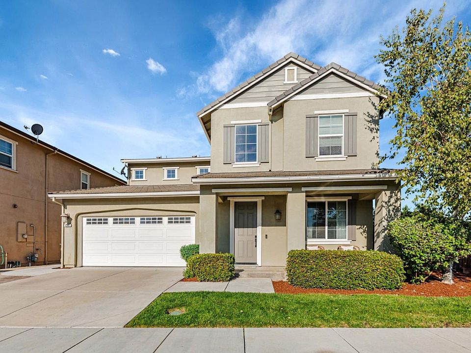 1st image of 9565 Grande Dr