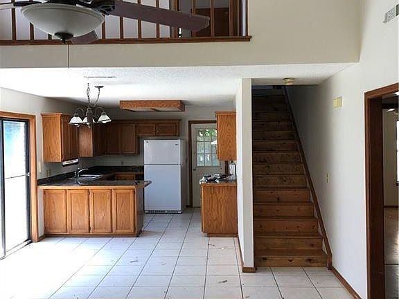 4th image of 510 N 37th St