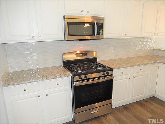 4th image of 304 Millicent Way