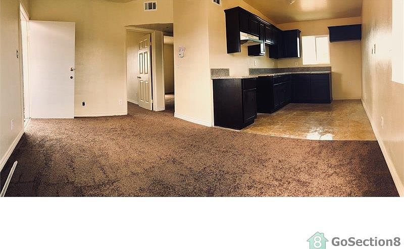 1st image of 807 E 97th St