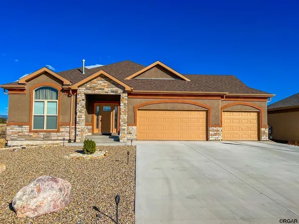 219 High Meadows Dr, Florence, CO 81226