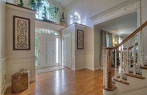 Stunning foyer
