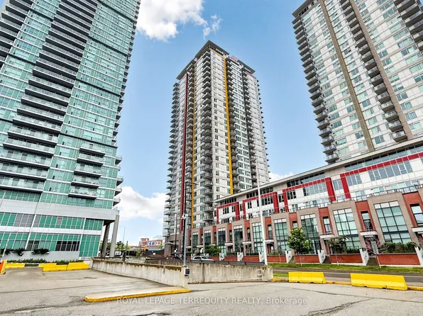 25 Town Centre Ct Unit 2105, Toronto, ON M1P 0B4