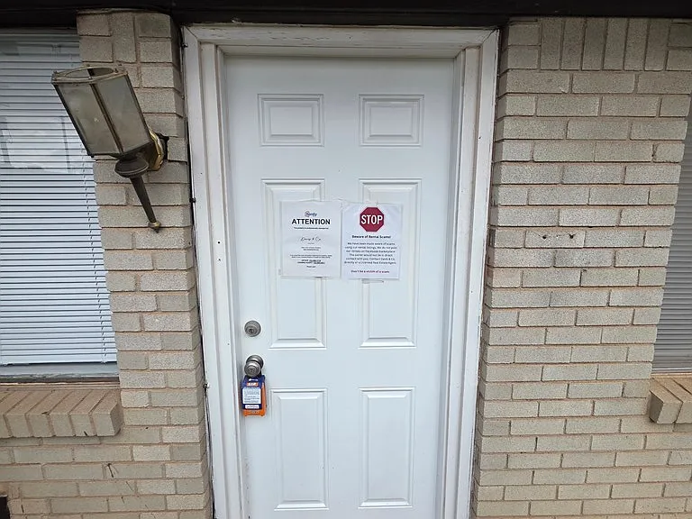 3001 W Ohio Ave #24 — Photo 3