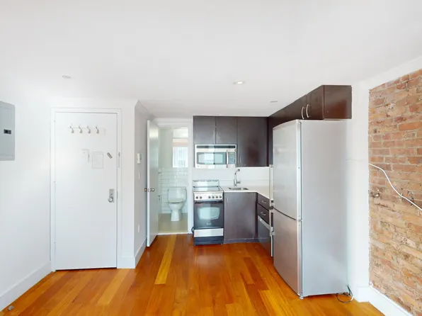 195 East 4th Street image 1 of 9