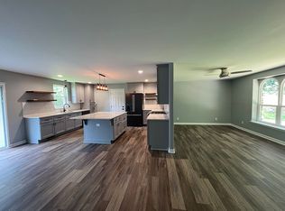 8919 McKim Dr, Mabelvale, AR 72103