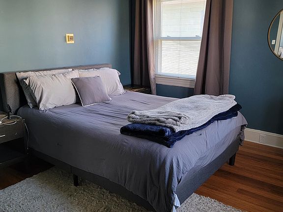 Bedroom...from the room closet