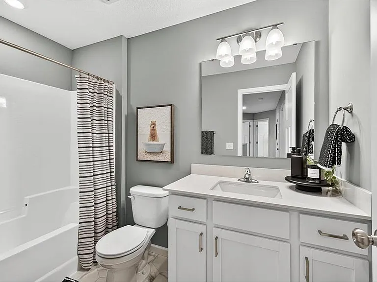 8824 Riverstone Ave NE — Photo 10
