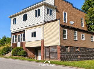 110 Main St, Smock, PA 15480