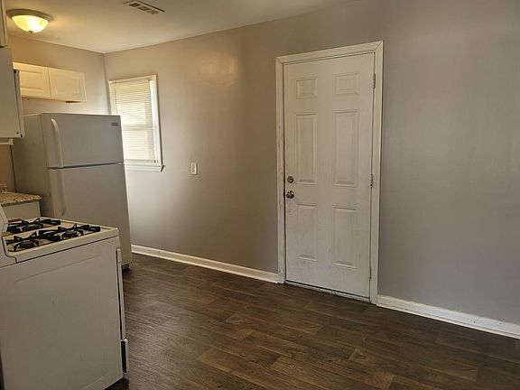 2nd image of 3600 Dakota Dr APT G