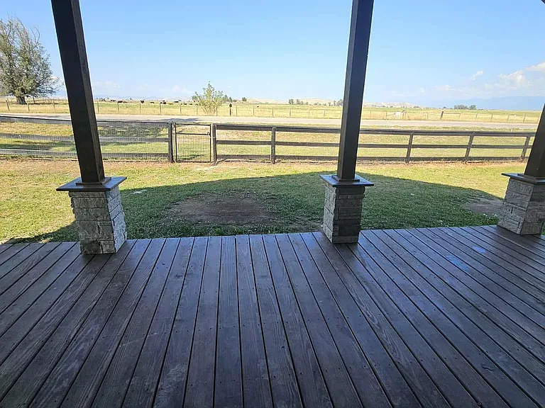 43715 Round Butte Rd — Photo 36