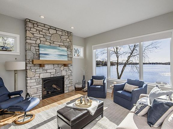 2nd image of W1176 South Shore DRIVE