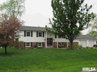 2518 Plateau Dr, Springfield, IL 62707