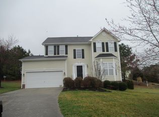 1002 Golden Ridge Ct, Apex, NC 27502