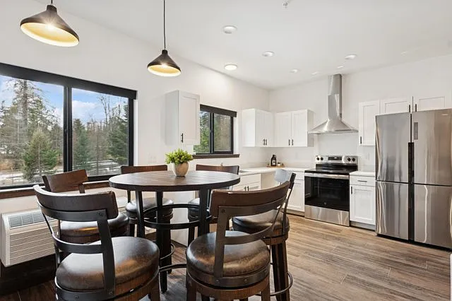 1840 Baker Ave #302 — Photo 9