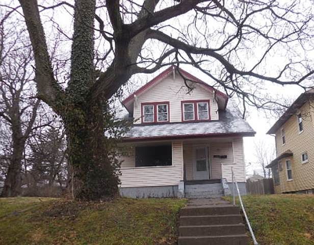 1st image of 1216 Windsor Ave