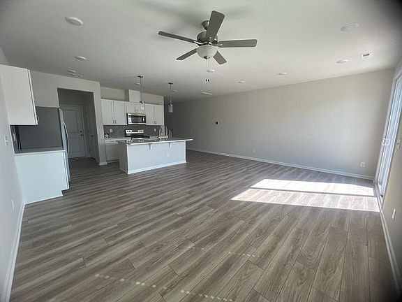 5th image of 191 Lennei Ln