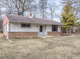 5965 N Ames Ter, Glendale, WI 53209