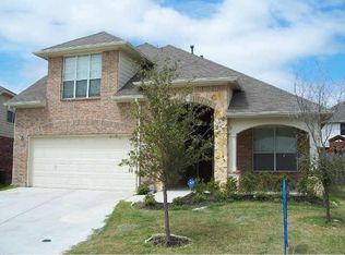 8137 Hennessey Trl, Fort Worth, TX 76131