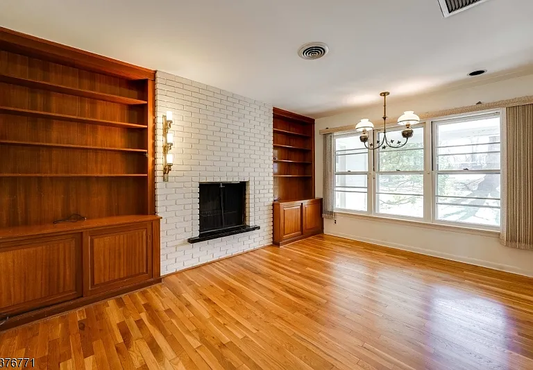 17 Oxford Dr — Photo 16