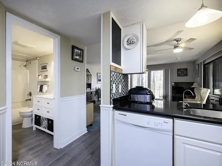 6219 Harbourside Dr #6219 — Photo 4